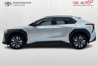 Toyota bZ4X vaihtoauto