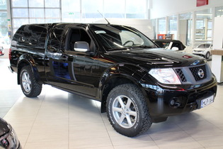 Nissan Navara vaihtoauto
