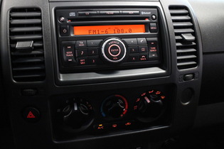 Nissan Navara vaihtoauto