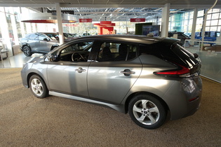 Nissan Leaf vaihtoauto