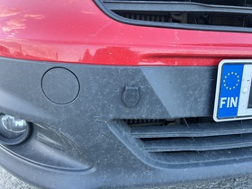 Ford Transit Courier vaihtoauto