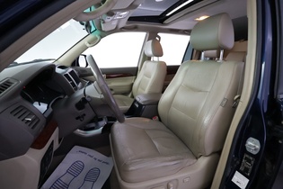 Toyota Land Cruiser vaihtoauto