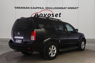 Nissan Pathfinder vaihtoauto