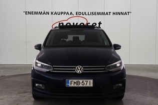 Volkswagen Touran vaihtoauto