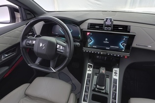 DS 7 vaihtoauto