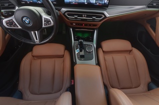 BMW i4 M50 vaihtoauto