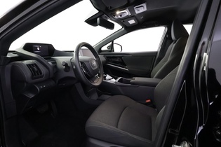 Toyota bZ4X vaihtoauto