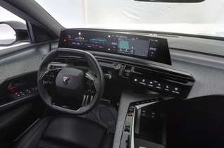 Peugeot E-5008 vaihtoauto