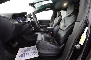 Tesla Model X vaihtoauto