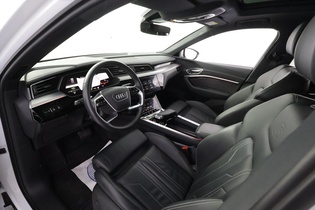 Audi e-tron vaihtoauto