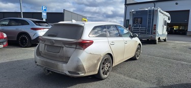 Toyota Auris vaihtoauto