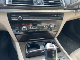 BMW 730 vaihtoauto