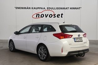 Toyota Auris vaihtoauto