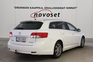 Toyota Avensis vaihtoauto