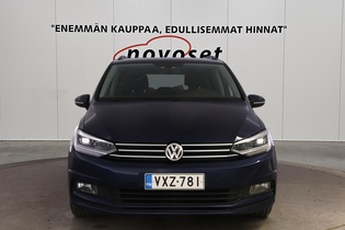 Volkswagen Touran vaihtoauto