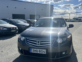 Honda Accord vaihtoauto