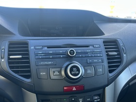 Honda Accord vaihtoauto