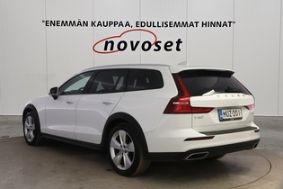 Volvo V60 Cross Country vaihtoauto