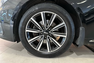 Kia Optima vaihtoauto