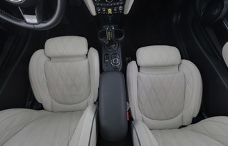 Mini Hatchback vaihtoauto