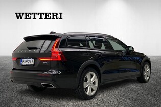 Volvo V60 Cross Country vaihtoauto