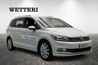 Volkswagen Touran vaihtoauto
