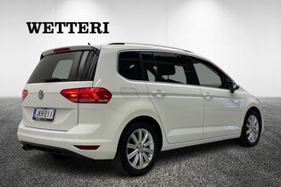 Volkswagen Touran vaihtoauto
