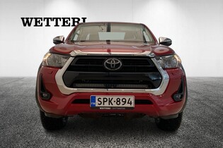 Toyota Hilux vaihtoauto