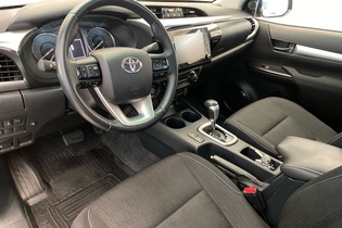 Toyota Hilux vaihtoauto