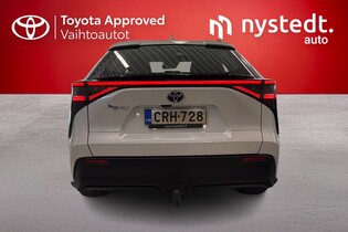 Toyota bZ4X vaihtoauto