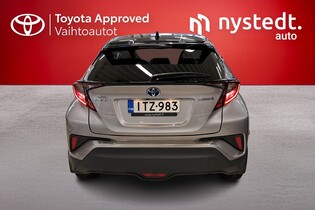 Toyota C-HR vaihtoauto