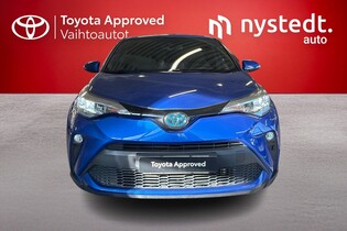 Toyota C-HR vaihtoauto