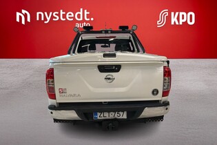 Nissan Navara vaihtoauto