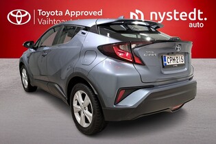 Toyota C-HR vaihtoauto