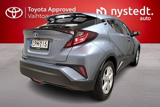 Toyota C-HR vaihtoauto