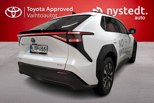 Toyota bZ4X vaihtoauto