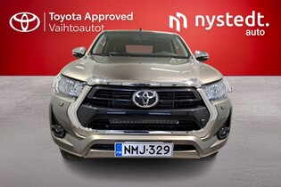 Toyota Hilux vaihtoauto