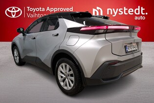 Toyota C-HR vaihtoauto