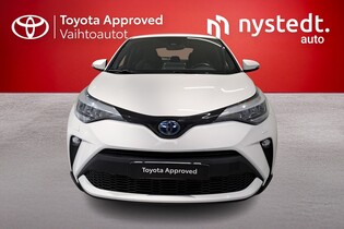 Toyota C-HR vaihtoauto