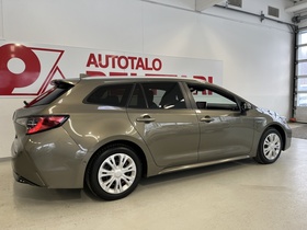 Suzuki Swace vaihtoauto