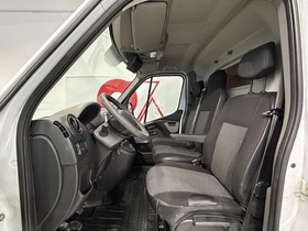 Nissan NV400 vaihtoauto