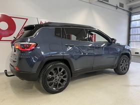 Jeep Compass vaihtoauto