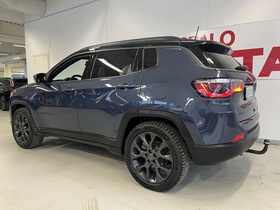 Jeep Compass vaihtoauto