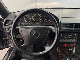 Mercedes-Benz SL vaihtoauto
