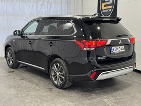 Mitsubishi Outlander PHEV vaihtoauto