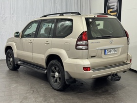 Toyota Land Cruiser vaihtoauto