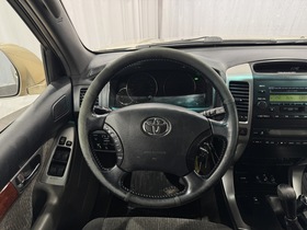 Toyota Land Cruiser vaihtoauto