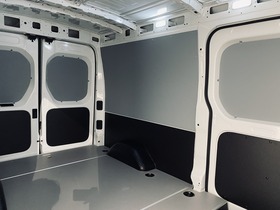 Maxus e-Deliver 9 vaihtoauto