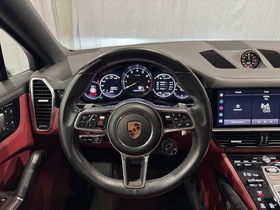 Porsche Cayenne vaihtoauto