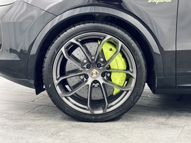 Porsche Cayenne vaihtoauto